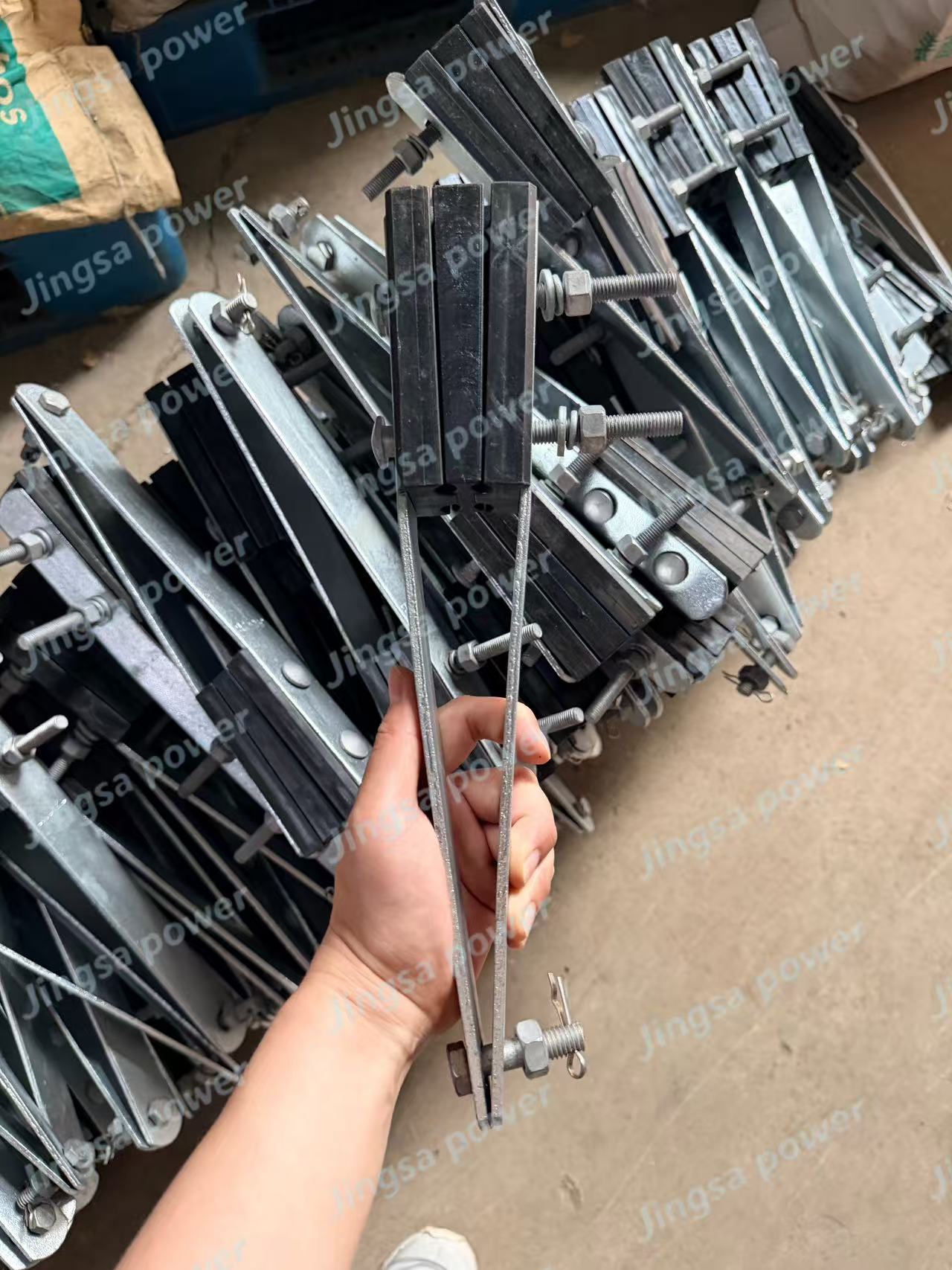 Plastic wedge tension clamp Plastic wedge tension clamp
